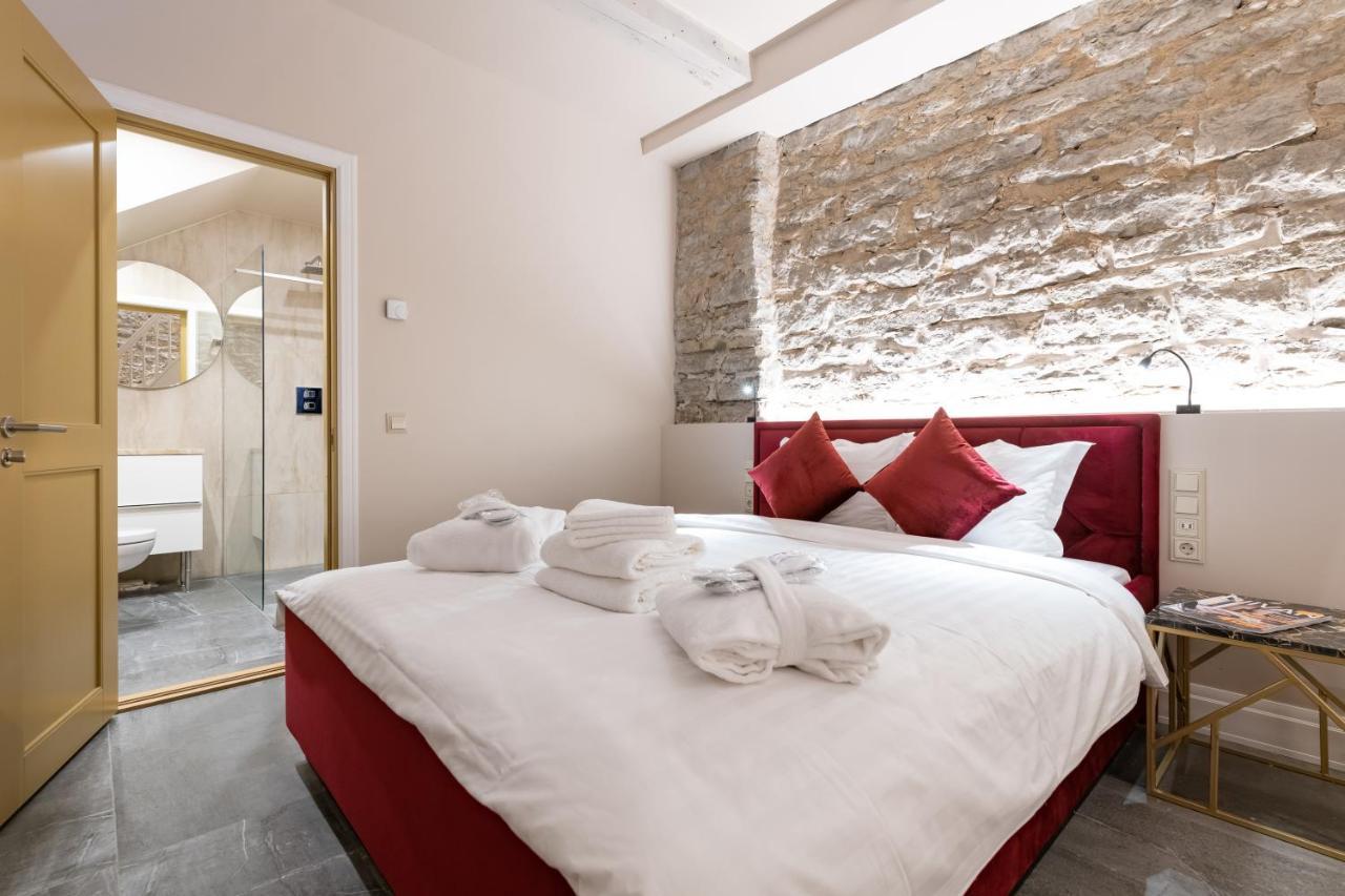 Hotel Meltzer Apartments Талин Екстериор снимка
