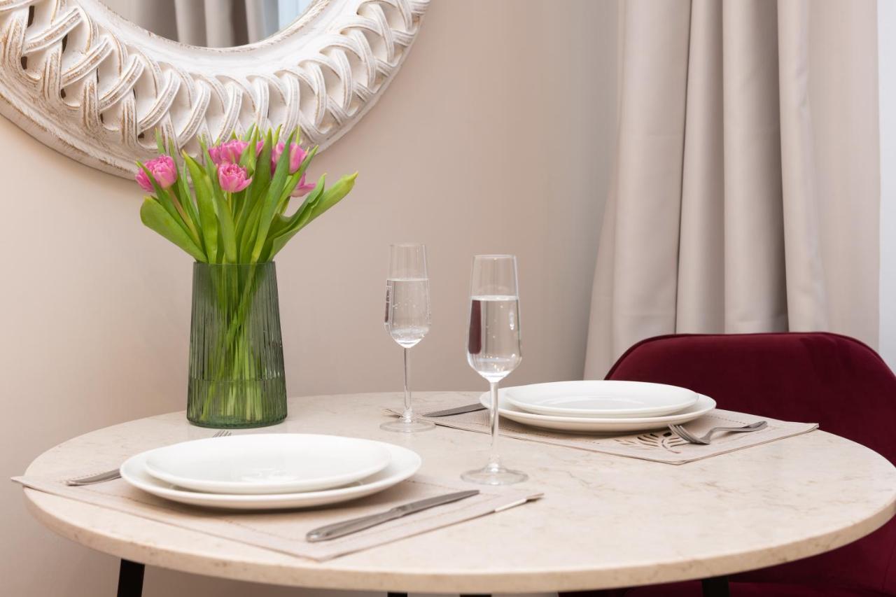 Hotel Meltzer Apartments Талин Екстериор снимка