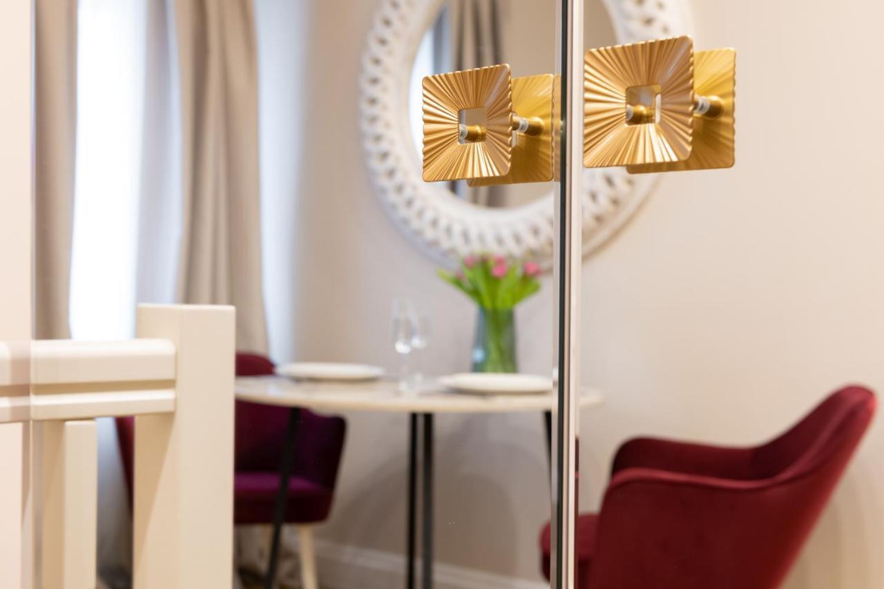 Hotel Meltzer Apartments Талин Екстериор снимка